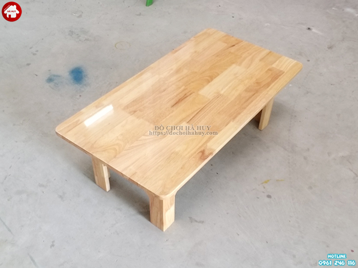 Bàn gỗ mầm non chân gỗ cao 30cm HC1-006