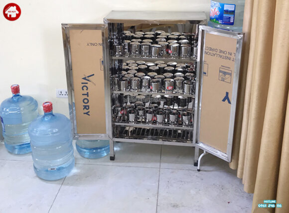 Tủ úp cốc inox cao cấp cho trường mầm non HD2-001