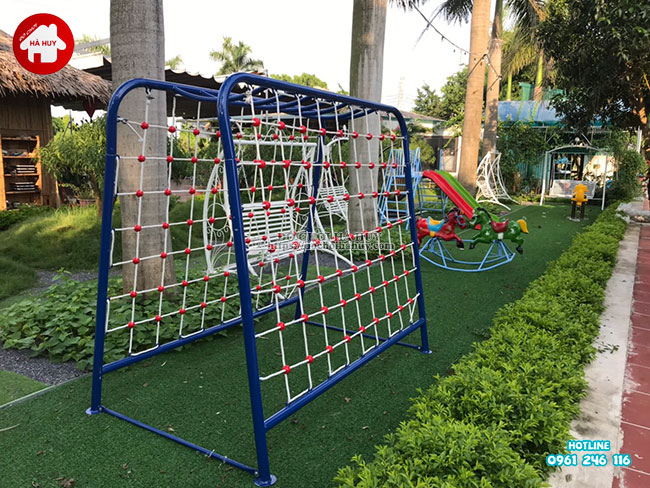 Sản xuất lắp đặt đồ chơi ngoài trời cho quán café vườn tại Hà Nội-4