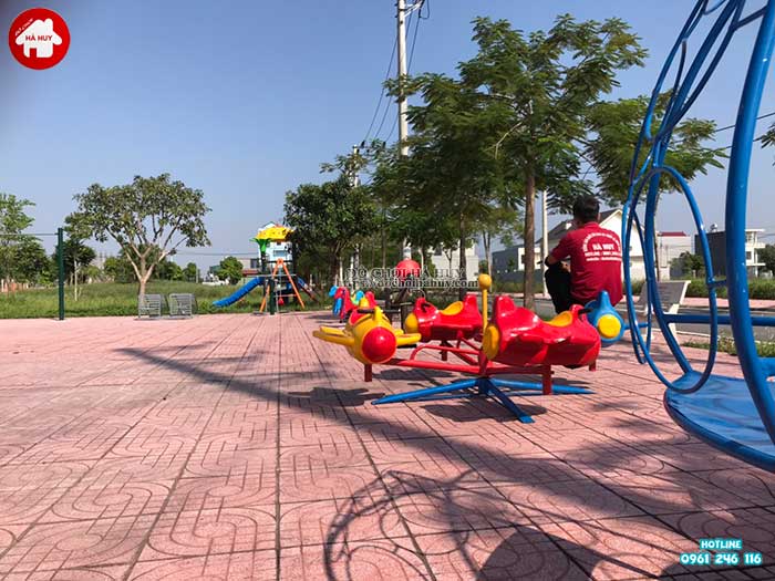 Sản xuất lắp đặt đồ chơi ngoài trời cho 1 công viên tại Hà Nam-4