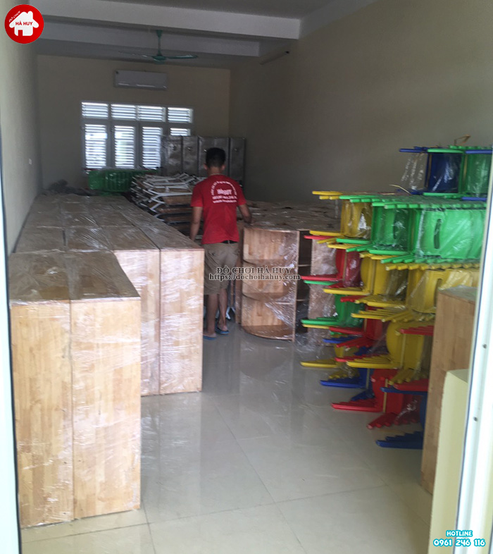Sản xuất tủ kệ, bàn ghế mầm non cho trường mầm non tại Bắc Ninh-6