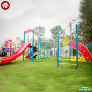 choi-van-dong-ngoai-troi-tre-em-kvc-007 Nên lắp đồ chơi gì cho sân chơi ngoài trời công viên công cộng