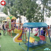 Sân chơi trẻ em ngoài trời tại bệnh viên KVC-015