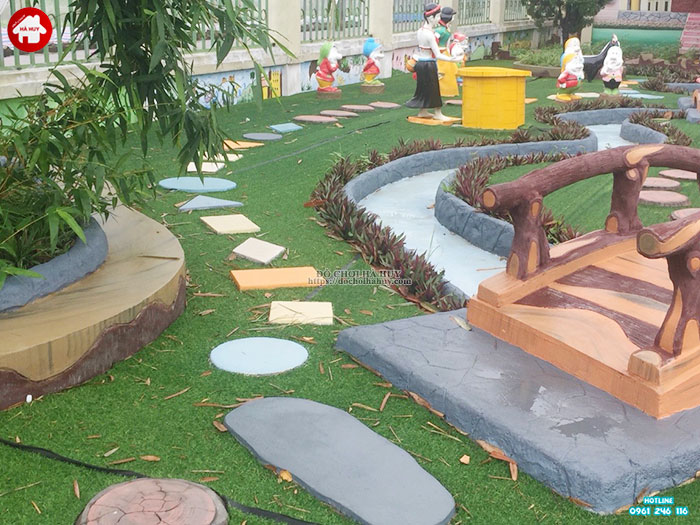 Thi công lắp đặt vườn cổ tích cho trường mầm non tại Hà Nội