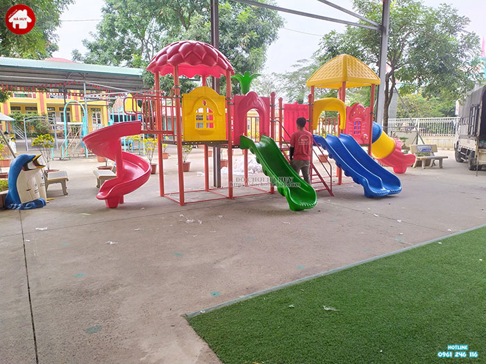 Lắp đặt sân chơi ngoài trời trẻ em cho trường mầm non tại tỉnh Hưng Yên