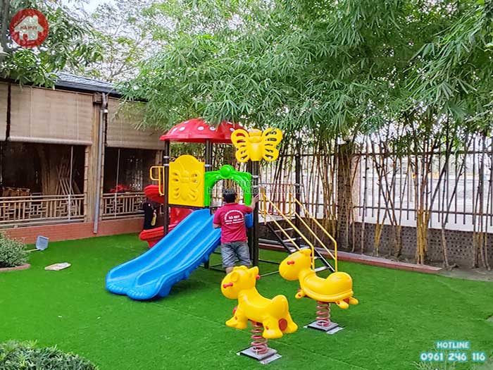 Công trình thi công lắp đặt sân chơi trẻ em ngoài trời cho nhà hàng tại Bắc Ninh