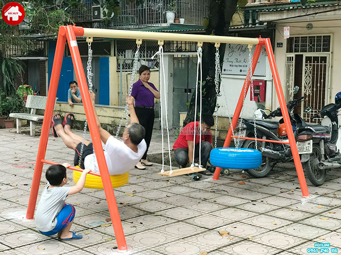 Lắp đặt sân chơi ngoài trời cho khu dân cư tại Thanh Xuân Bắc, Hà Nội