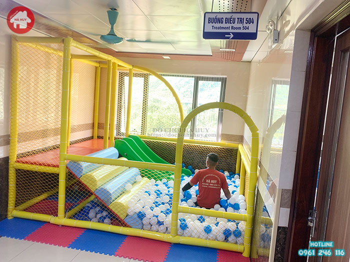 Lắp đặt nhà liên hoàn trong nhà cho bệnh viện nhi tư nhân tại Phú Thọ