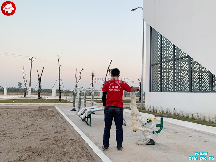 Lắp đặt thiết bị thể dục thể thao ngoài trời cho trường học tại Hà Nam