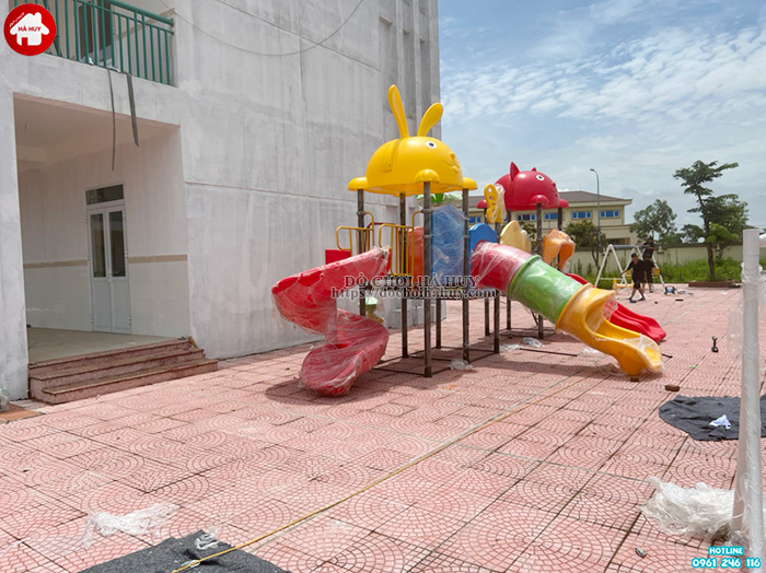 Thi công lắp đặt đồ chơi ngoài trời cho trường mầm non tại Bắc Ninh