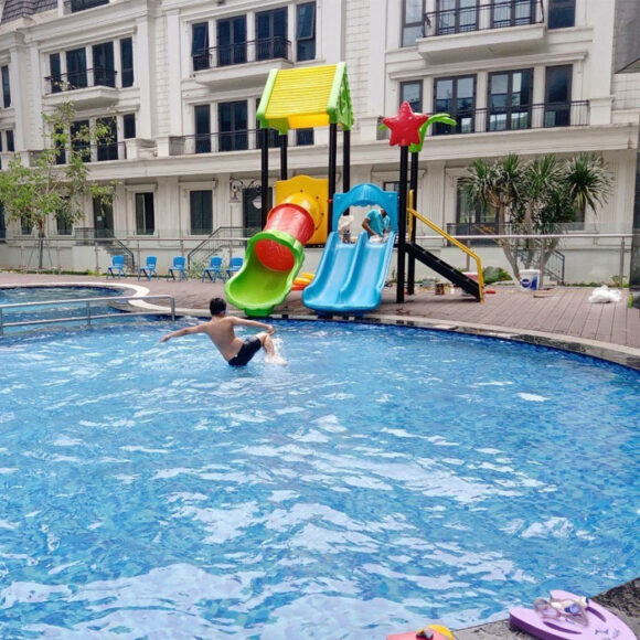 nha-choi-cau-truot-boi-dep-hb12-038 Nhà chòi cầu trượt bể bơi đẹp HB12-038