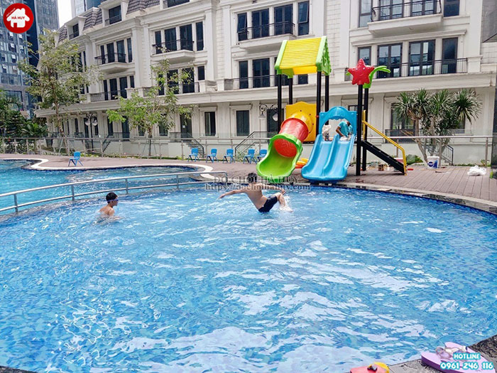 5 mẫu cầu trượt liên hoàn bể bơi đẹp hiện đại của đồ chơi Hà Huy