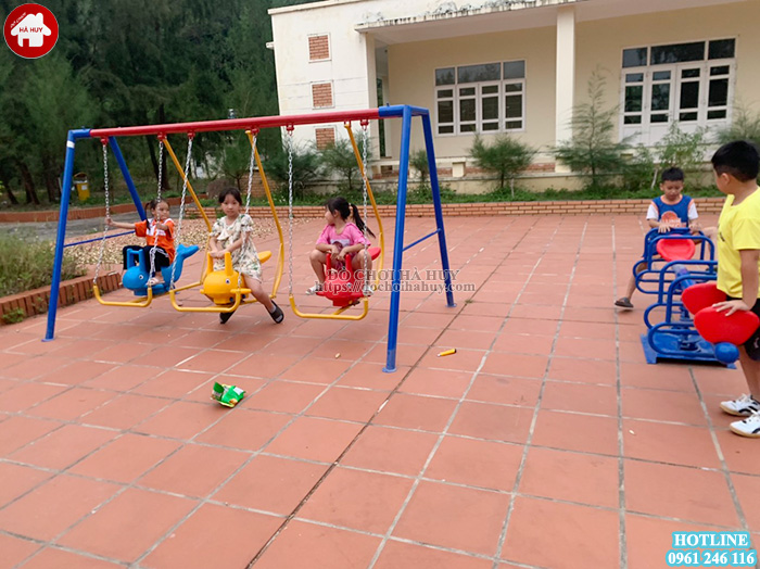 Lắp đặt đồ chơi ngoài trời cho các bé tại Huyện Đảo Cô Tô - Quảng Ninh