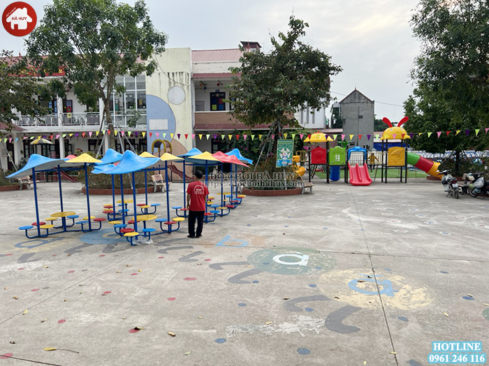 Thi công lắp đặt đồ chơi ngoài trời mầm non tại Văn Giang, Hưng Yên
