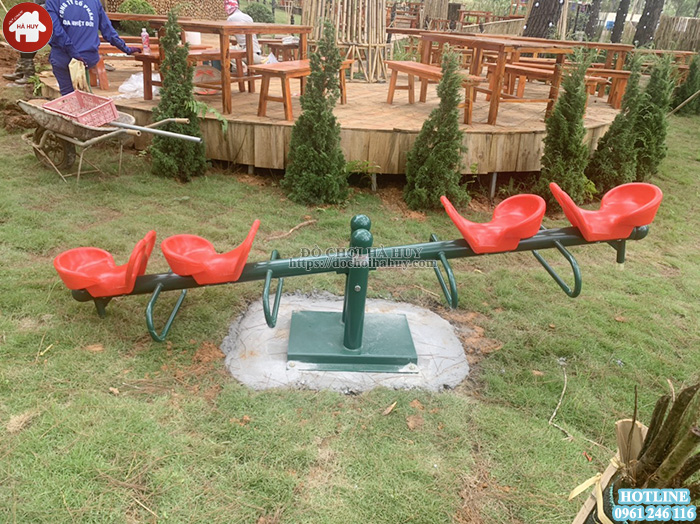 Lắp đặt đồ chơi ngoài trời cho khu resort tại Mộc Châu, Sơn La